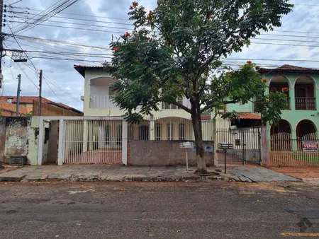 Sobrado em Amambaí