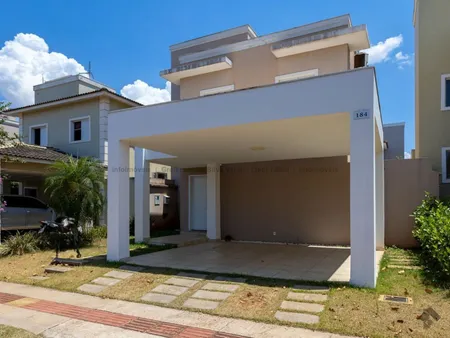 Sobrado-Condomínio em Tiradentes