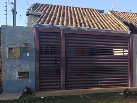 Casa-Térrea em Nova Campo Grande