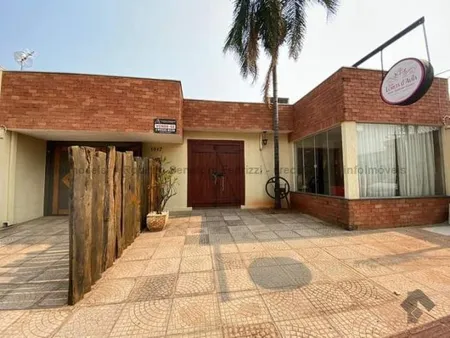 Casa Comercial em Jardim Monte Líbano