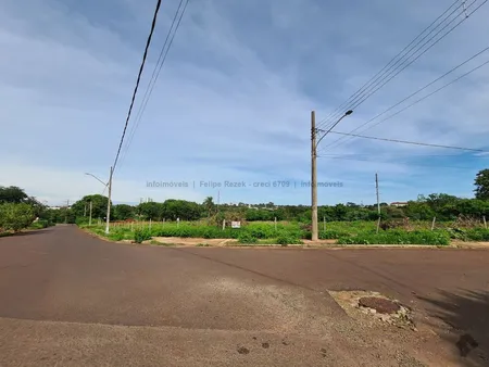 Área em Monte Castelo