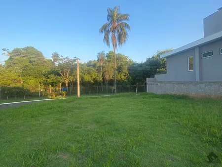 Terreno-Condomínio em Residencial Delfos