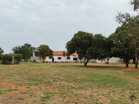 Fazenda em Zona Rural