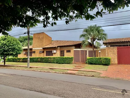 Casa-Térrea em Jardim Autonomista