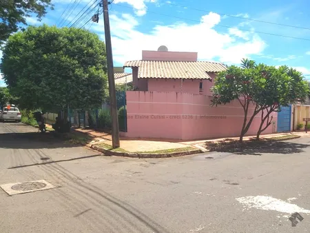 Casa-Térrea em Giocondo Orsi
