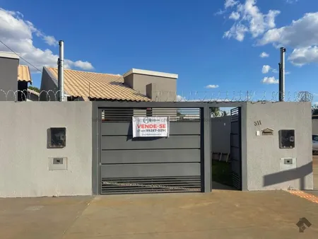Casa-Térrea em Nova Campo Grande