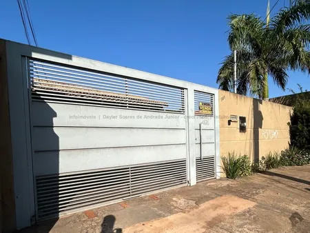 Casa-Térrea em Jardim Leblon