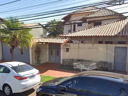 Sobrado em Chácara Cachoeira