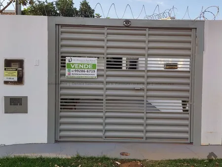 Casa-Térrea em Nova Campo Grande
