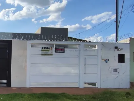 Casa-Térrea em Jardim Itamaracá