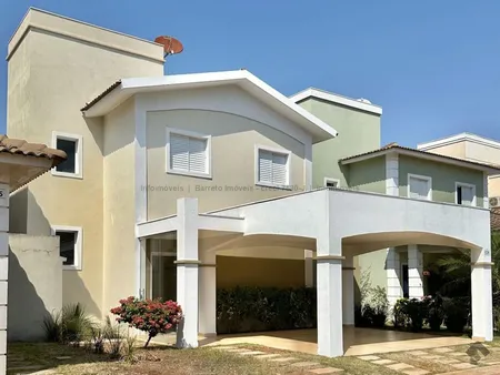 Sobrado-Condomínio em Tiradentes