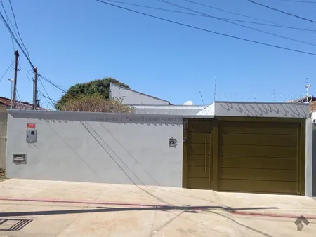 Casa-Térrea em Novos Estados