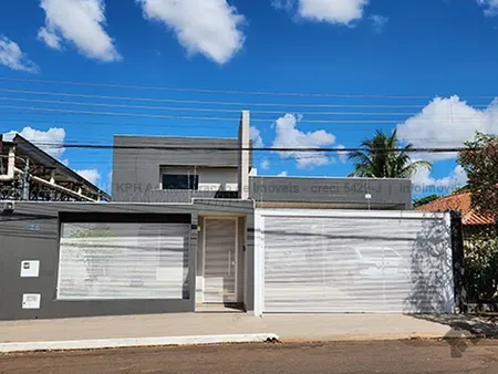 Sobrado em Amambaí