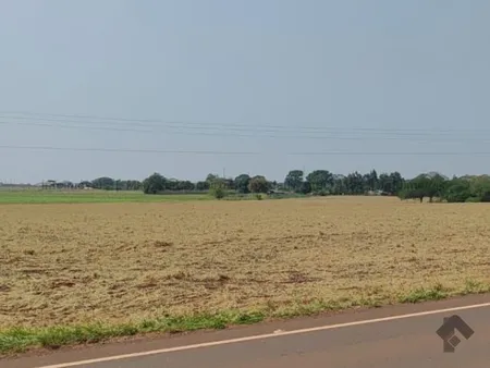 Sitio em Zona Rural