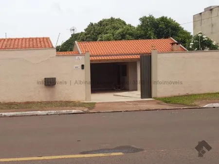 Casa-Térrea em Mata do Jacinto