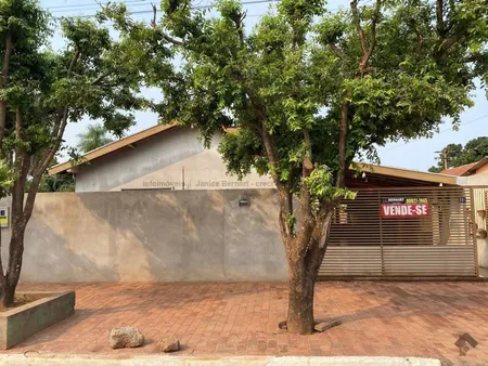Casa-Térrea em Nova Rio Verde