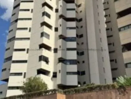 Apto. Cobertura / Duplex em Centro