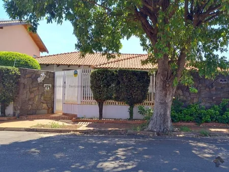 Casa-Térrea em Vila Rica