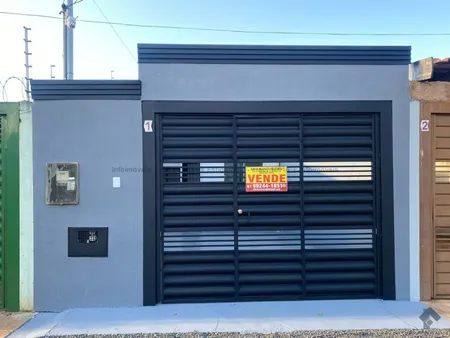 Casa-Térrea em Nova Campo Grande