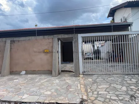 Casa-Térrea em Autonomista