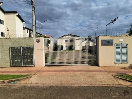 Apartamento em Centenário
