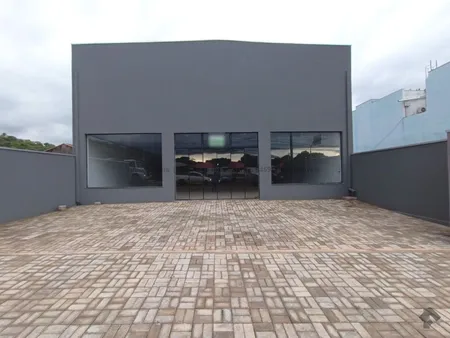 Sala / Salão / Loja em Vila Donária