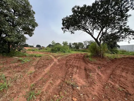Terreno em Jardim Columbia