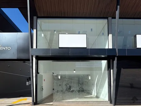 Sala / Salão / Loja em Centro