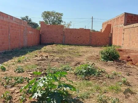 Terreno em Vila Nasser