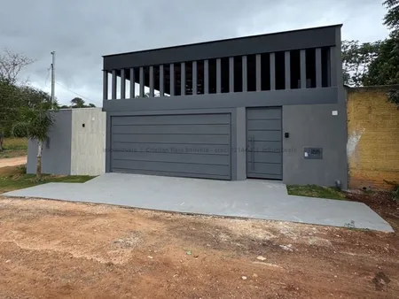 Casa-Térrea-Condomínio em Solar dos Lagos