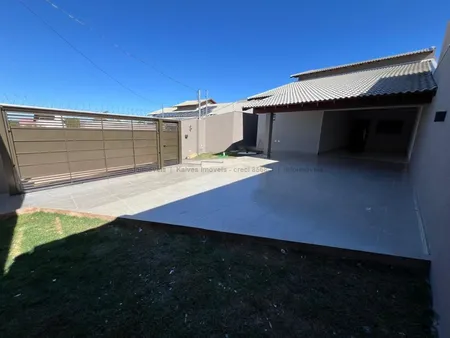 Casa-Térrea em Loteamento Água Limpa Park