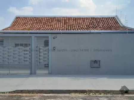 Casa-Térrea em Cohafama