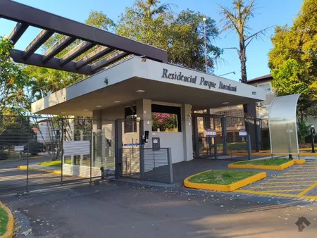 Apartamento em Carandá Bosque I