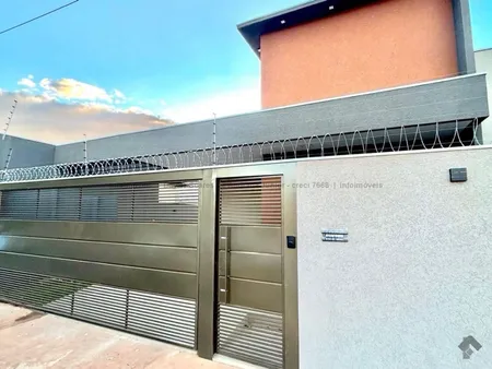 Casa-Térrea em Vila Rica