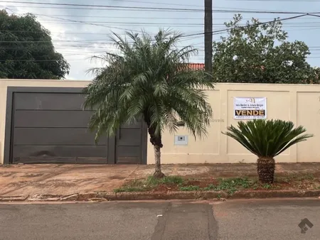 Casa-Térrea em Vila Marli