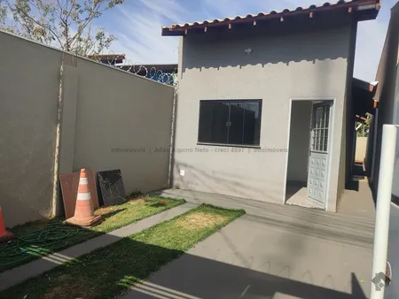 Casa-Térrea em Nova Campo Grande