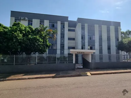 Apartamento em Jardim Aeroporto