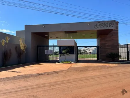 Sobrado-Condomínio em Loteamento Vacaria