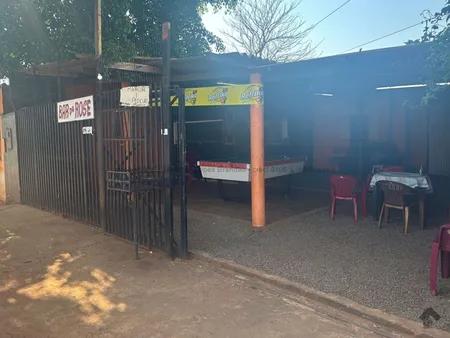 Imóvel Comercial em Jardim Carioca