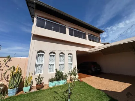 Sobrado em Amambaí
