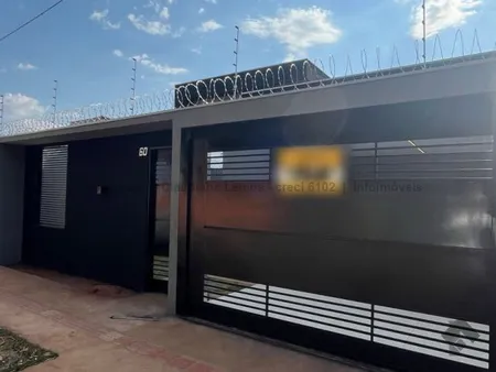 Casa-Térrea em Jardim Leblon