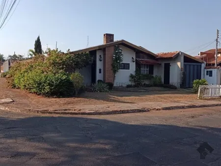 Casa-Térrea em Conjunto Res. Nova Bahia