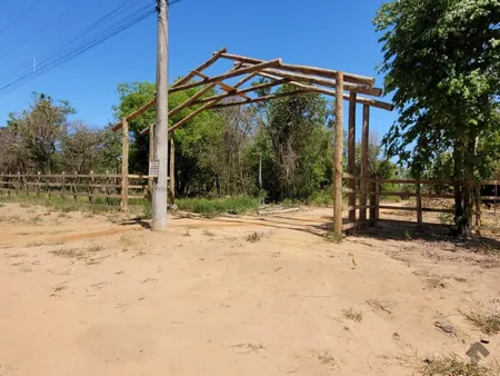 Casa-Térrea-Condomínio em Chácara das Mansões