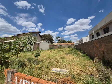 Terreno em Carandá Bosque I
