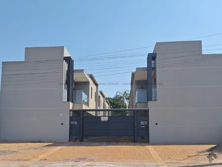 Sobrado em Centro