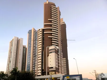 Apartamento em Royal Park
