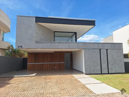 Casa-Térrea-Condomínio em Residencial Alphaville
