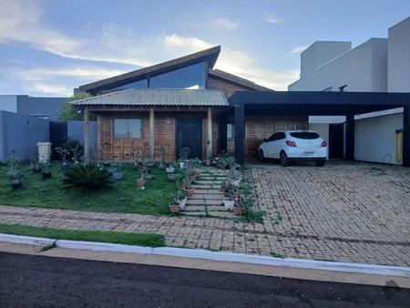 Casa-Térrea-Condomínio em Residencial Shalom