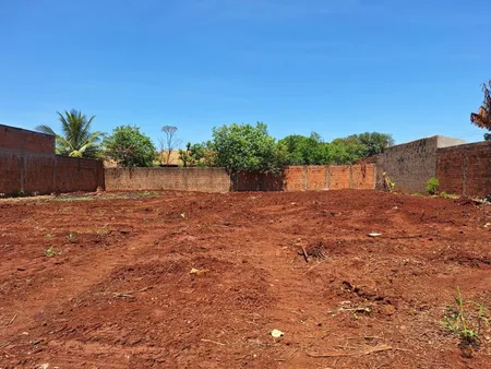Terreno em Aero Rancho