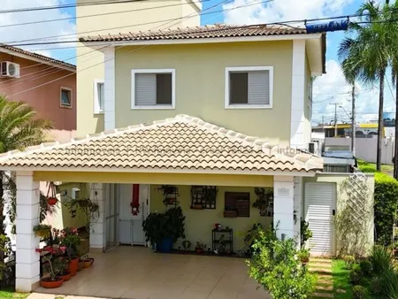 Sobrado-Condomínio em Tiradentes